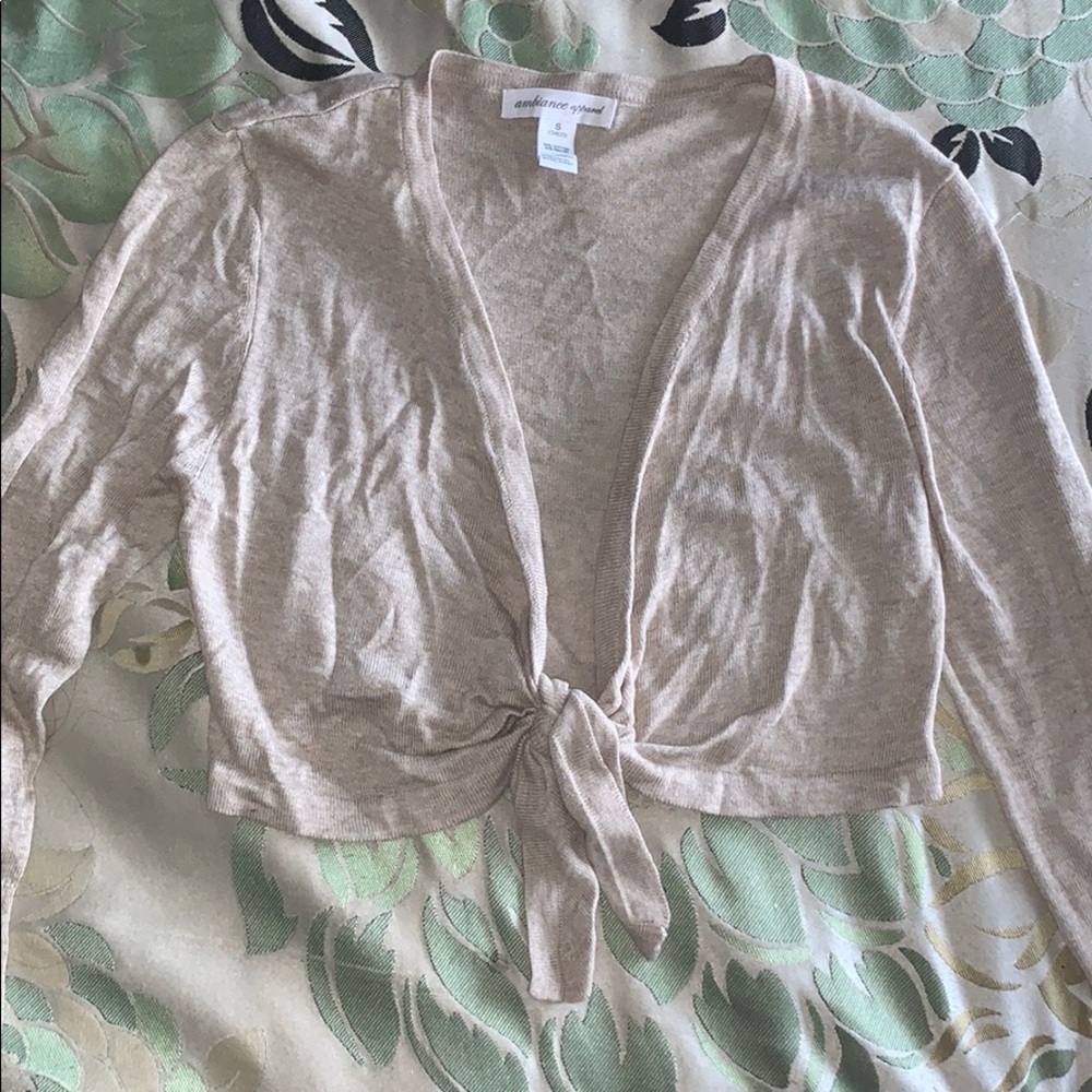 Cropped top - Picture 2 of 2